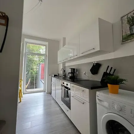 Schoenes In Zentraler Lage Luppenstrasse *